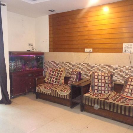 Silver Residency Hotel Új-Delhi Kültér fotó
