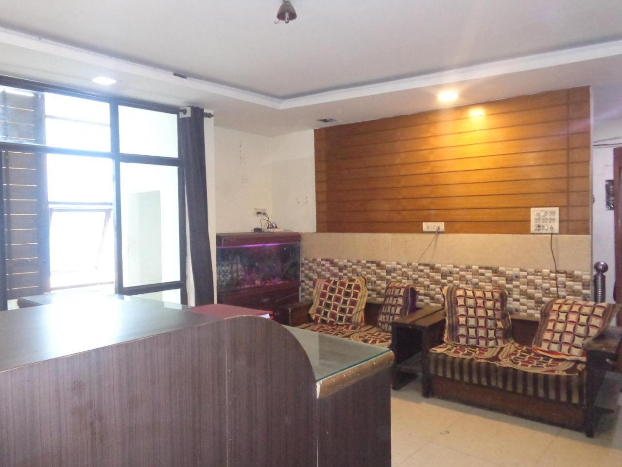 Silver Residency Hotel Új-Delhi Kültér fotó